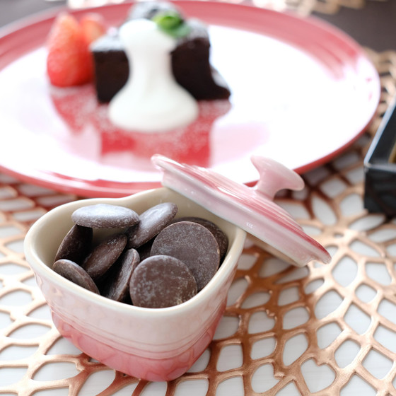 クーベルチュールチョコレートを使います♪