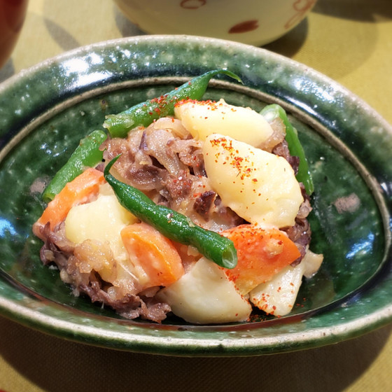 絶品！肉じゃがポテサラ(笠原シェフ考案)