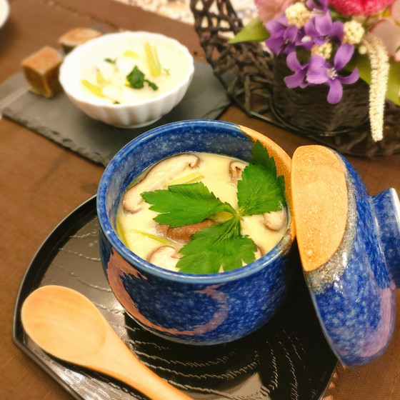 トロリと滑らかな茶碗蒸し