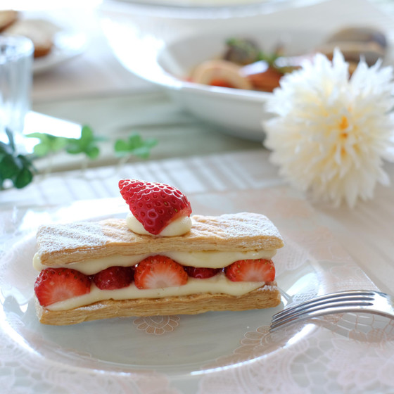 パイ生地を使ってミルフィーユを作りましょう♡