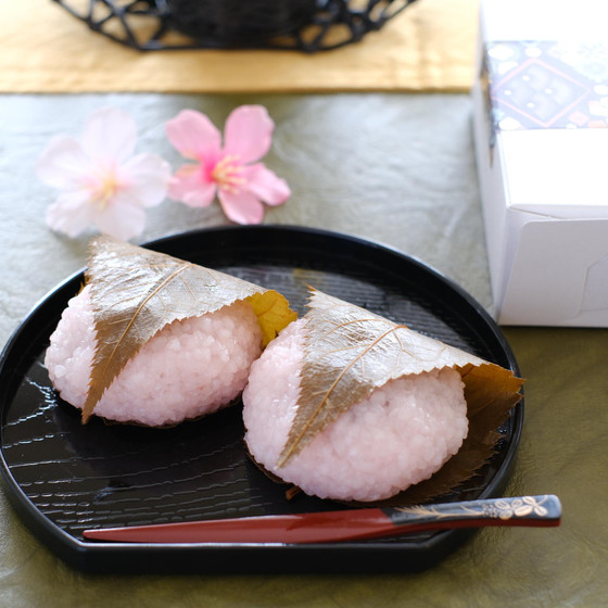出来たての桜餅を味わって❤