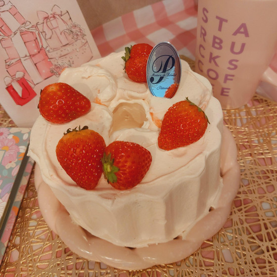 いちごシフォンケーキ(試食のみ)