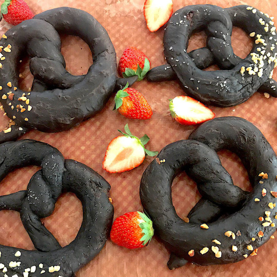 バレンタインレッスン💛チョコレートプレッツエル