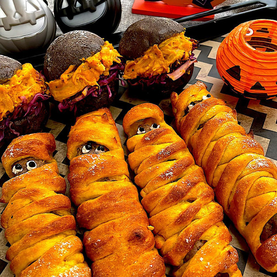 手作りサルシッチャのミイラパンとハロウィンマリトッツオのハロウィンパン🎃レッスン