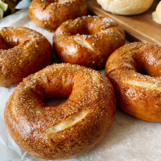 塩＆スイーツの２種類のバタープレッツェル🥨