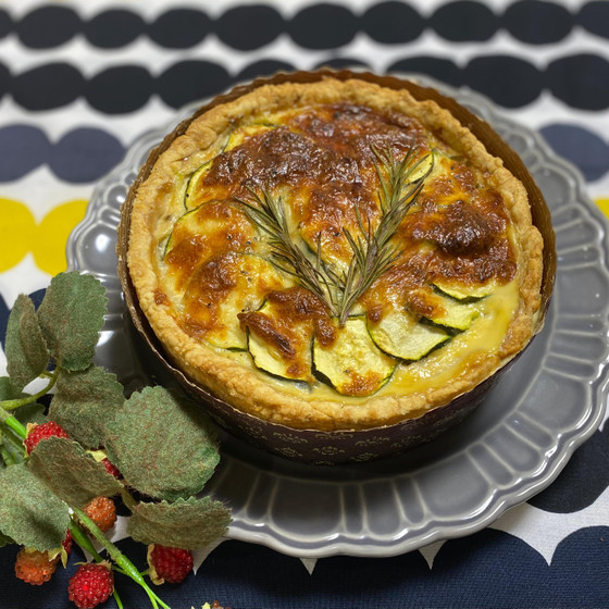 たっぷり野菜のキッシュ1台