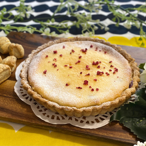 ベイクドチーズケーキ1台 & チーズパイ