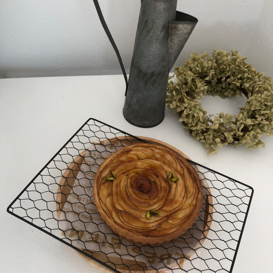 旬のりんご🍎のローズタルト🥧