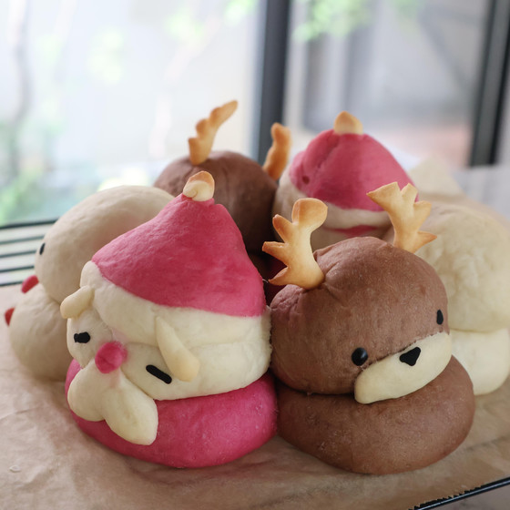 ちぎりパンは生地作りから全てご自身で行っていただきます