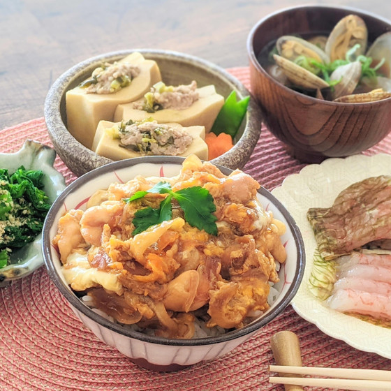 【3月のレッスン】『だし香る！トロトロたまごの親子丼』