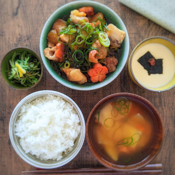 だしを知るとおいしい〜初めてのおだし〈1月 本物のお味噌汁・季節のお浸しの回〉