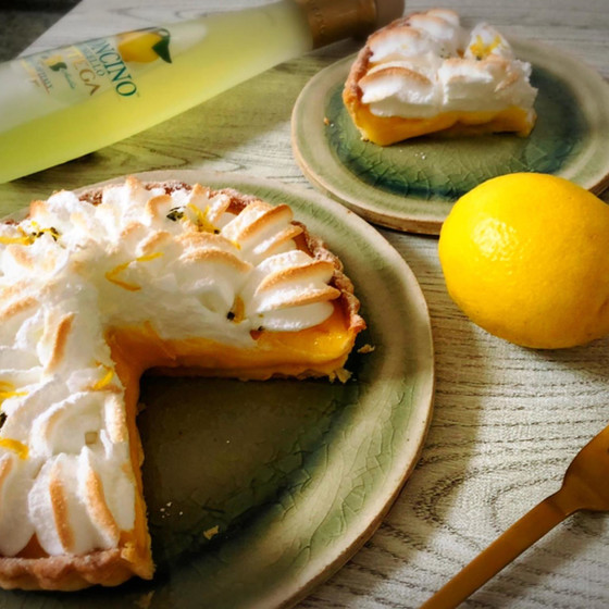 搾りたてレモンで作る『生レモンパイ🍋』