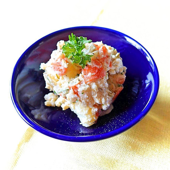 居酒屋仕立てのポテトサラダ