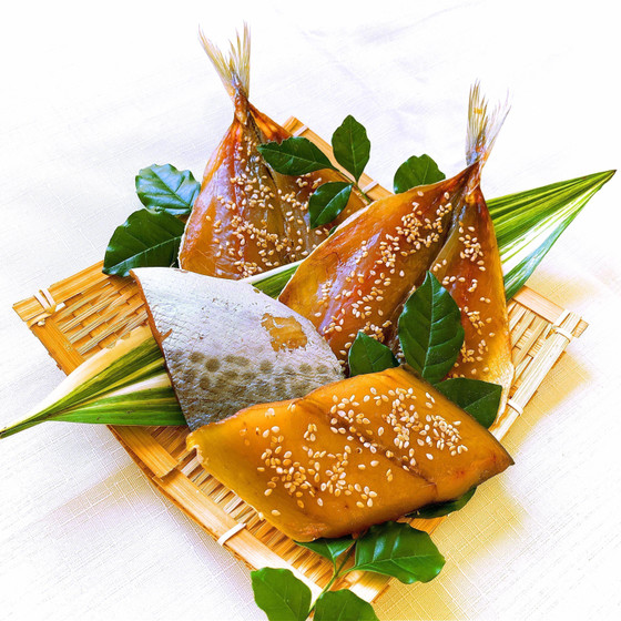 鰆と鯵のみりん干し
（別途追加注文可）