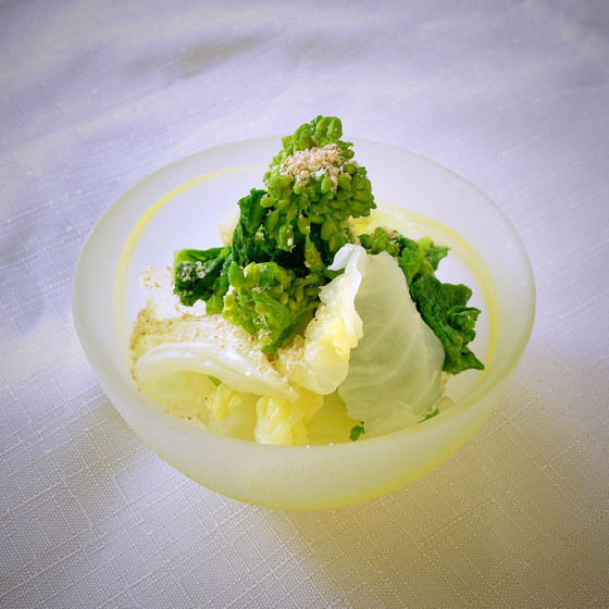 菜の花と春キャベツの胡麻生姜和え
