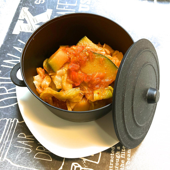 ハリッサとバルサミコ酢の簡単野菜煮込み