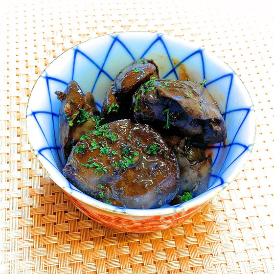 鶏レバーの赤ワイン煮