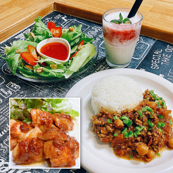 【インドネシアの焼鳥サテ、キーマカレー、インド料理屋の謎ドレッシング、フルーツラッシー