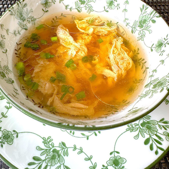 蒸し汁の玉子スープ
