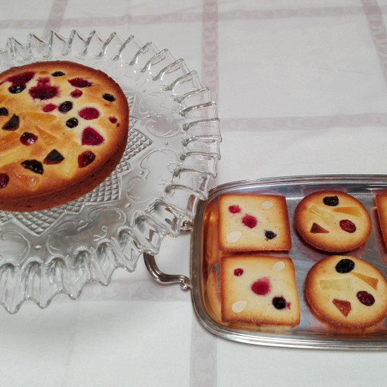 焼き菓子講座　ベリーとドライフルーツのフィナンシェ