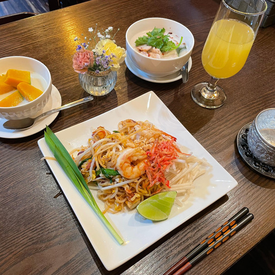 タイ料理入門3️⃣オリジナルソース、やきそばパッタイ& 鶏肉のココナッツミルクスープ&南瓜ココナッツミルク煮