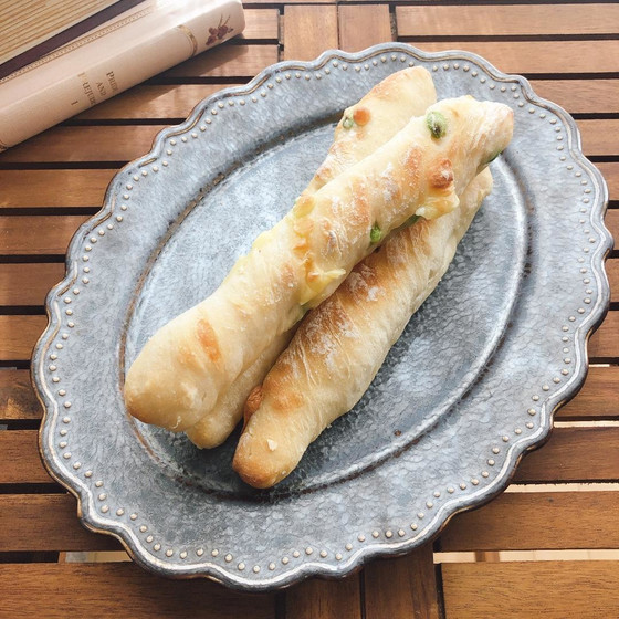 バトンパン
枝豆＆チーズ