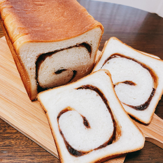 うずまきあん食パン