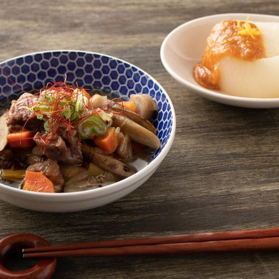圧力鍋で、とろとろ牛すじ煮込みとふろふき大根