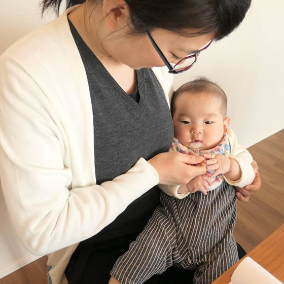 はじめての離乳食（5.6か月児向け）