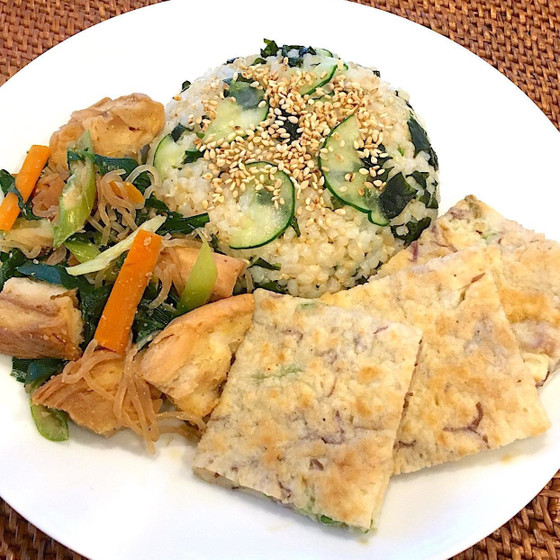 タイ式ヨガ「ルーシーダットン」×マクロビオティックランチ