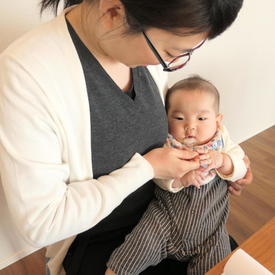 はじめての離乳食講座(離乳食初期）