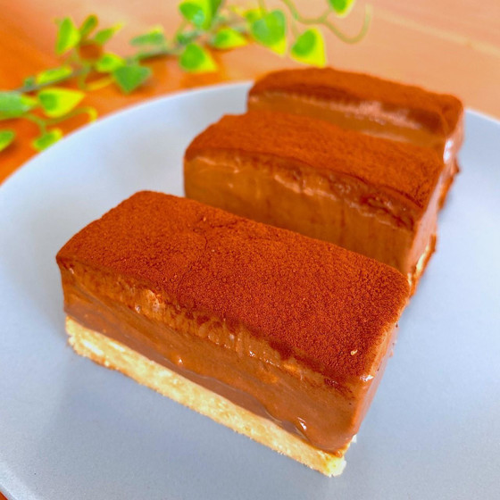 オンラインレッスン「材料４つ♪濃厚チョコレアチーズケーキ風」