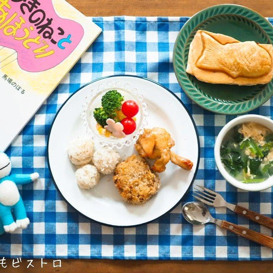 11ぴきのねことあほうどりのコロッケプレート