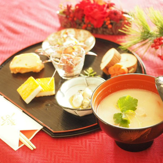 おせち料理　冬の薬膳おせち