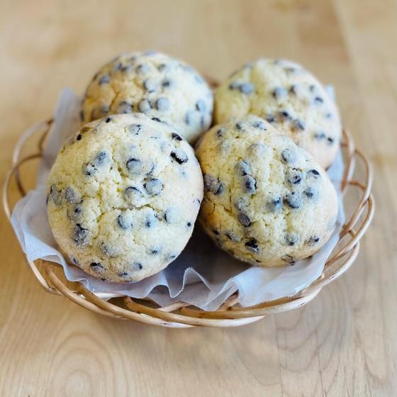 チョコチップメロンパンとビビンバランチ