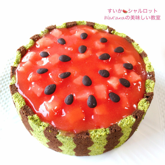 見た目もスイカなスイカ好きにはたまらないケーキ。