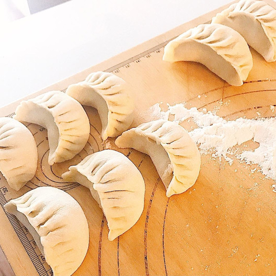 新レシピ♪手作り皮で羽根つき餃子レッスン
