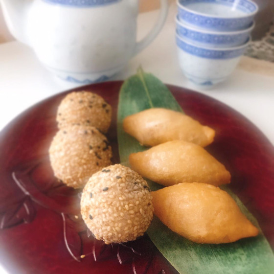 ハムスイコ（広東風揚げ餃子）とゴマ団子&スペアリブと根菜のスープ