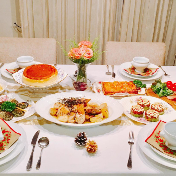 【クリスマスレッスン5品】大山鶏ハーブロースト・ビスク・サーモンパイ・パスタ・スフレチーズケーキ