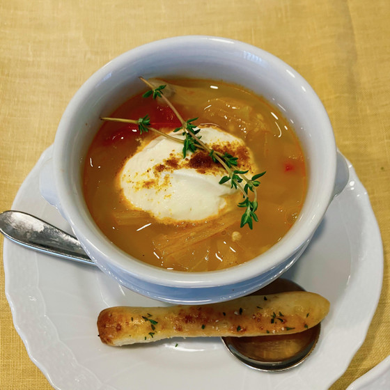 トマトとミックス豆の塩麹スープ