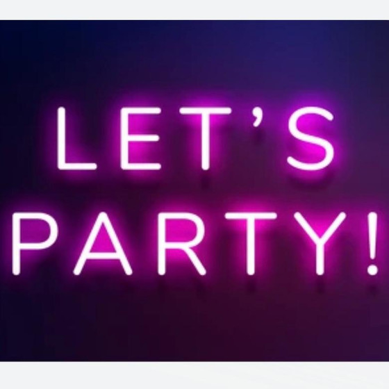 【開催受付：7〜8月／4名満席のみ開催】【Let's Party！】チーズフォンデュ＆オイルフォンデュの2種類のフォンデュをメインとした『フォンデュパーティー！』 ※レッスンなし