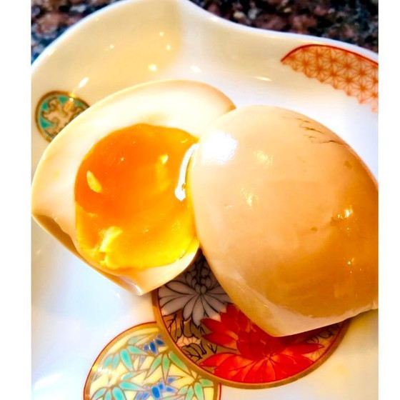 黄身がとろ〜り煮卵