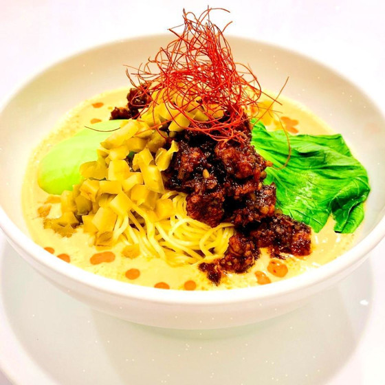 看板メニュー！
スープ不使用で作る濃厚豆乳担々麺