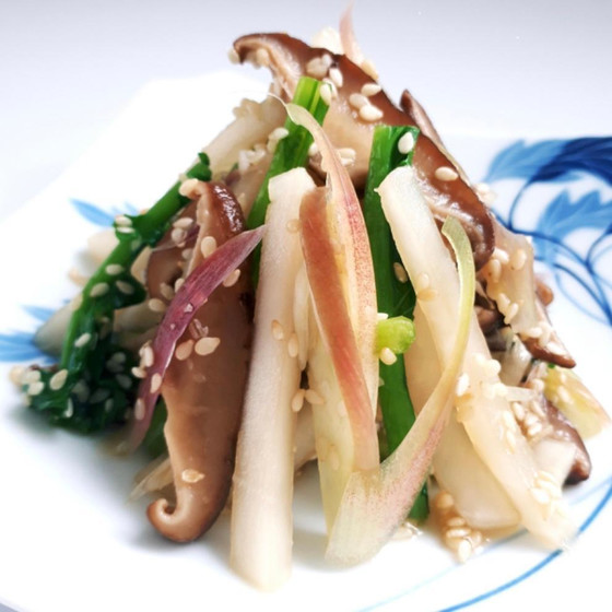 椎茸とかぶのごま浸し
