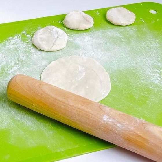 モッチモチの【水餃子用の皮】の作り方