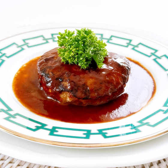 【初心者OK】①家庭料理作りを簡単にしてくれる『塩ラボ❸』の作り方 ②『ふっくらやわらかくジューシーな肉汁溢れる弾力ハンバーグ』1.2倍サイズなのに420kcal以下！ ③失敗しないハンバーグの焼き方