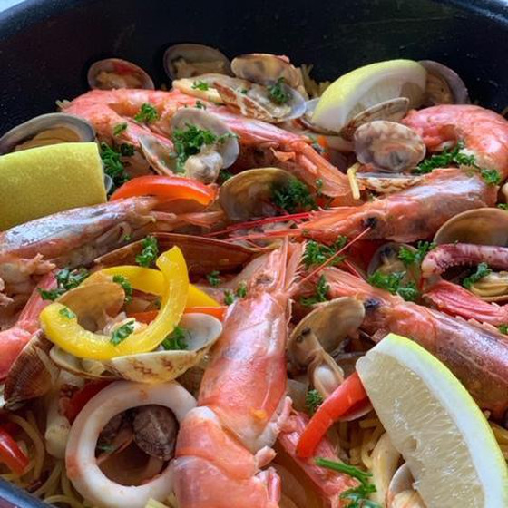 簡単スペイン料理で☆みんなが集まる食卓を華やかに☆