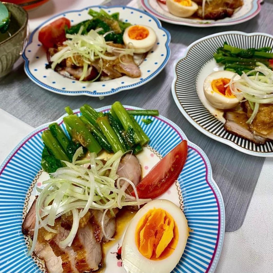 チャーシューの甘酢餡掛け