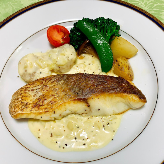 お家フレンチ 魚のムニエル＆時短でオニオングラタンスープ