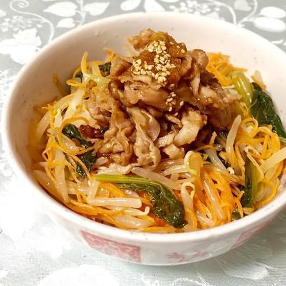 自家製ダレの焼肉のせビビンバ